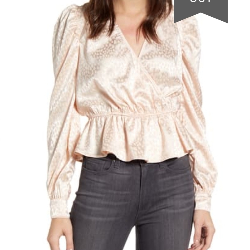 Chelsea28 jacquard peplum blouse